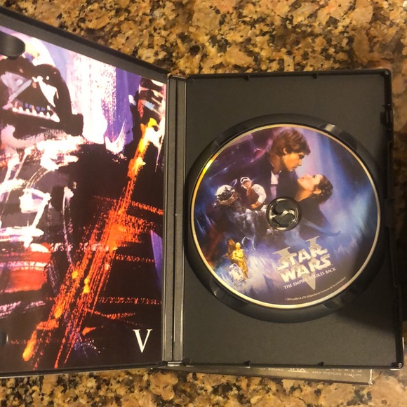 Collectors - STAR WARS Trilogy Box set - New condition! - Picture 9 of 15